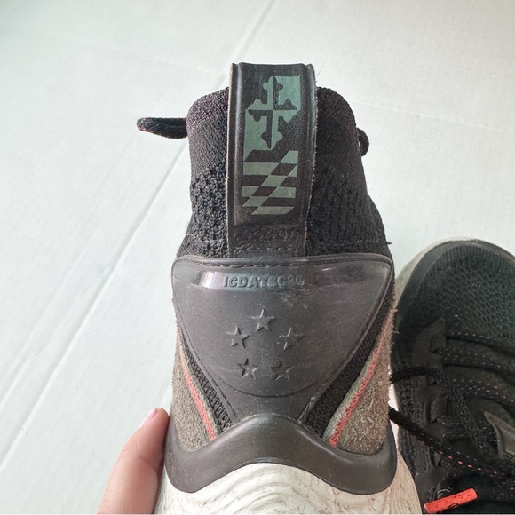 Under Armour Stephen Curry 8 Flow BHM In Black Red - Picture 11 of 13